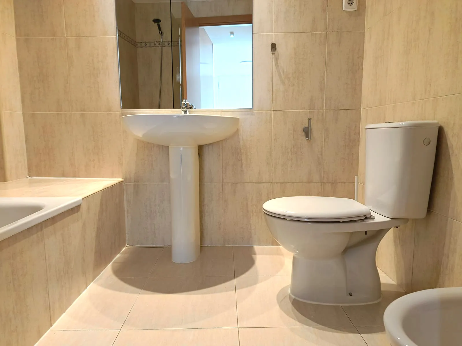Piso de 1 dormitorio en Calle Luís de Lucena, 4 1A, Guadalajara - 09 Baño