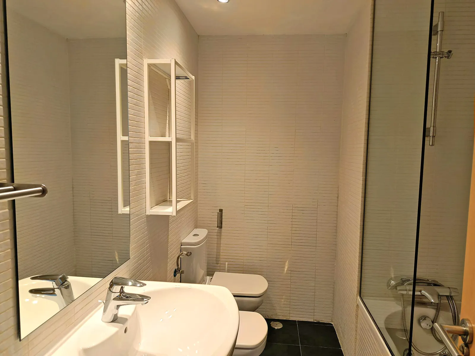 Piso de 1 dormitorio en Travesia de las Cruces, 3 1D, Guadalajara 09 Baño